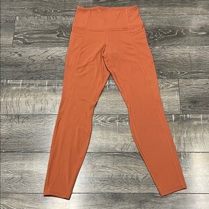 Patagonia XS apricot colored leggings